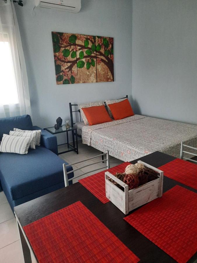 Park View Apartment In Paralia Dionisiou Dış mekan fotoğraf